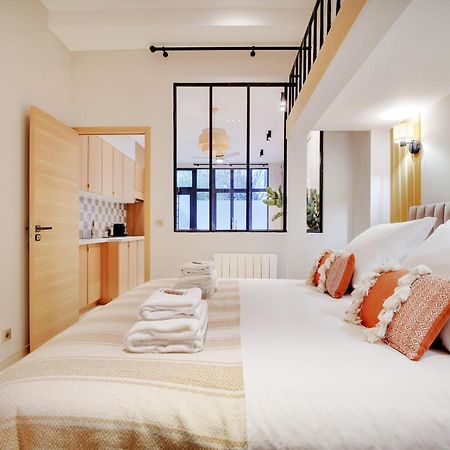 Superbe Appartement- 7P- Sacre Coeur Ramey I Paris Exteriör bild